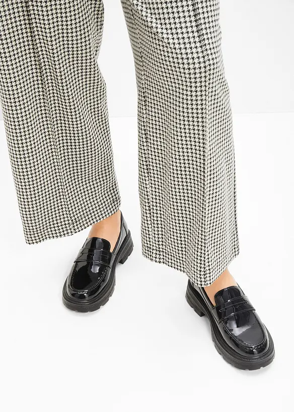 Chunky Loafer mit leichter Sohle in schwarz - bonprix