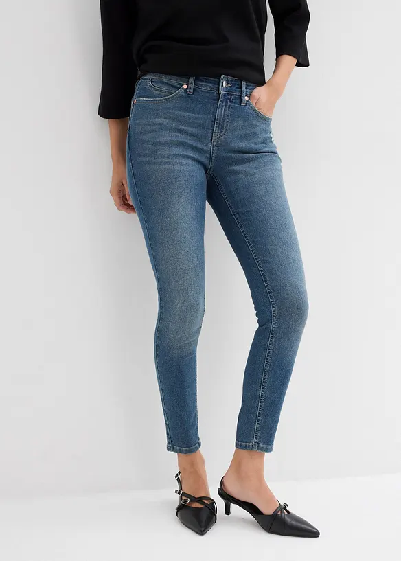 Skinny Jeans Mid Waist, Stretch in blau von vorne - bonprix