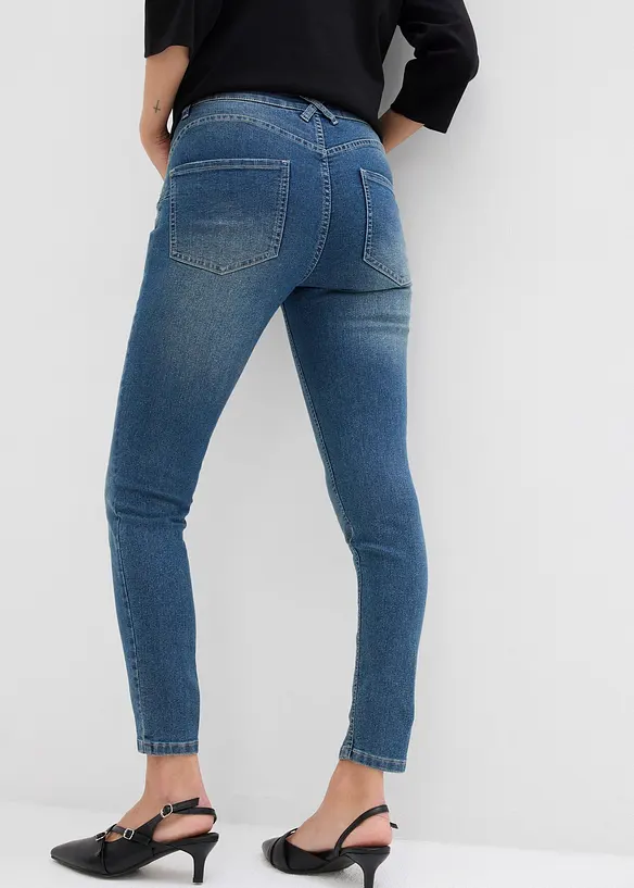 Skinny Jeans Mid Waist, Stretch in blau von hinten - bonprix