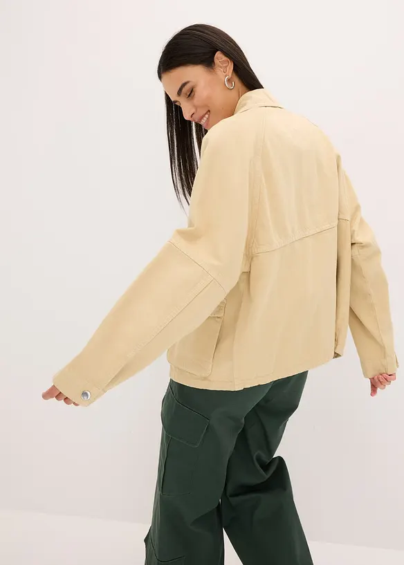 Oversize Jacke in beige von hinten (im Anschnitt) - bonprix