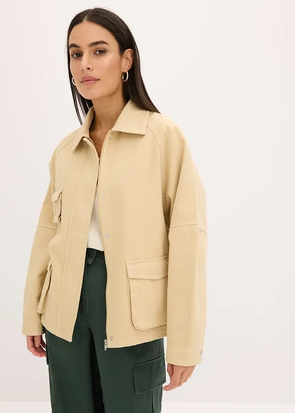Oversize Jacke in beige von vorne (im Anschnitt) - bonprix