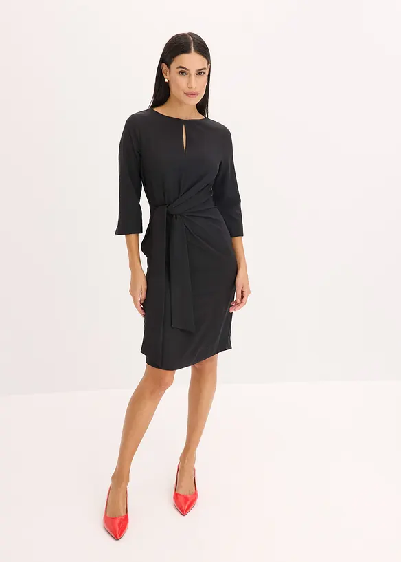 Kleid mit Bindedetail in schwarz von vorne (Totalaufnahme) - bonprix