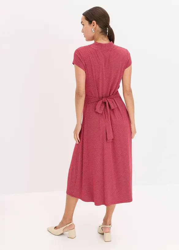 Midikleid aus fließendem Viskose-Mix in rot von hinten (Totalaufnahme) - bonprix