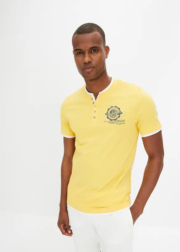 Henleyshirt, Kurzarm (2er Pack) aus reiner Bio-Baumwolle in gelb von vorne (im Anschnitt) - bonprix