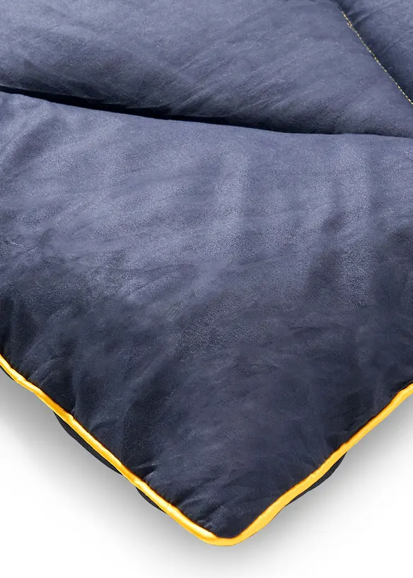 Microfaser Bettdecke mit Krone extrawarm in grau Detailaufnahme vom Material - bonprix