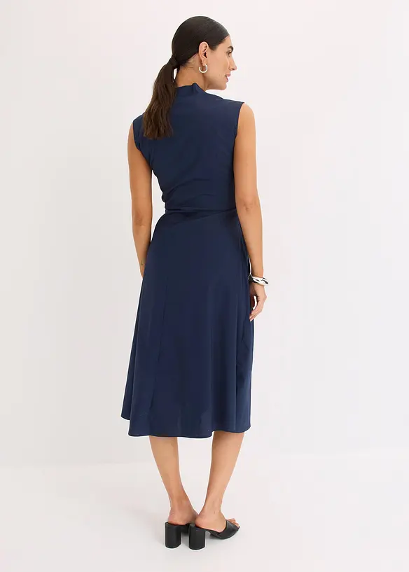 Kleid mit Bindedetail in blau von hinten (Totalaufnahme) - bonprix Kleid mit Bindedetail in blau von hinten (Totalaufnahme) - bonprix