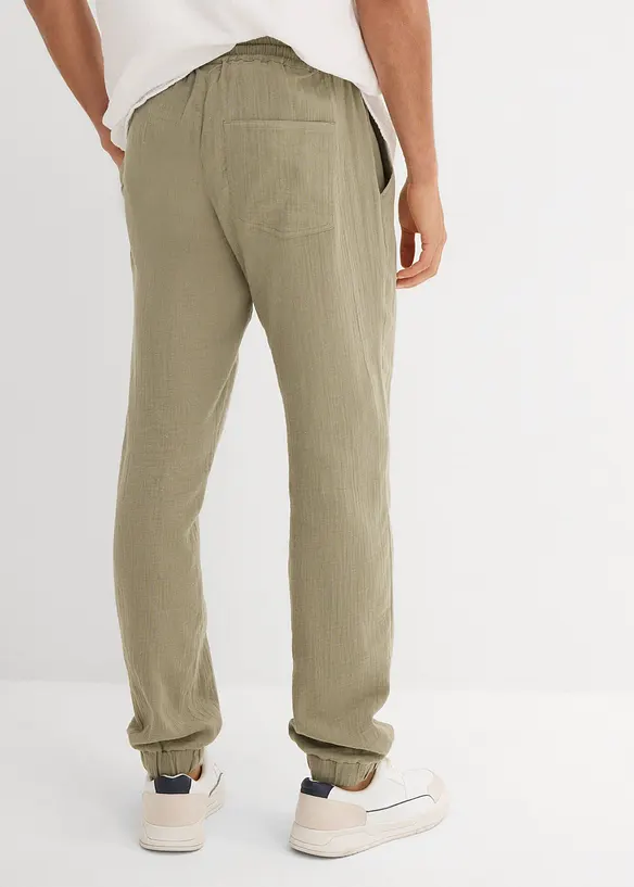 Regular Fit Schlupfhose aus weichem Musselin, Tapered in grau von hinten - bonprix