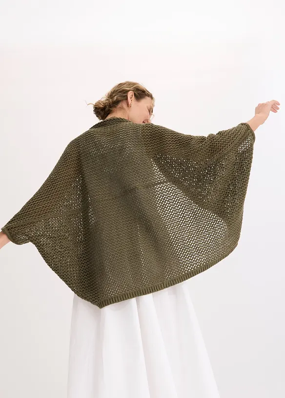 Ajourstrick-Poncho mit Leinenanteil in grün von vorne (im Anschnitt) - bonprix