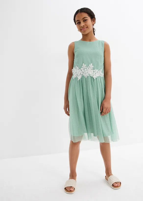 Midikleid  mit Spitzenbesatz in grün von vorne (Totalaufnahme) - bonprix