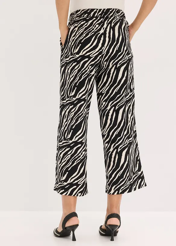 Schlupfhose aus Viskose in schwarz von hinten - bonprix