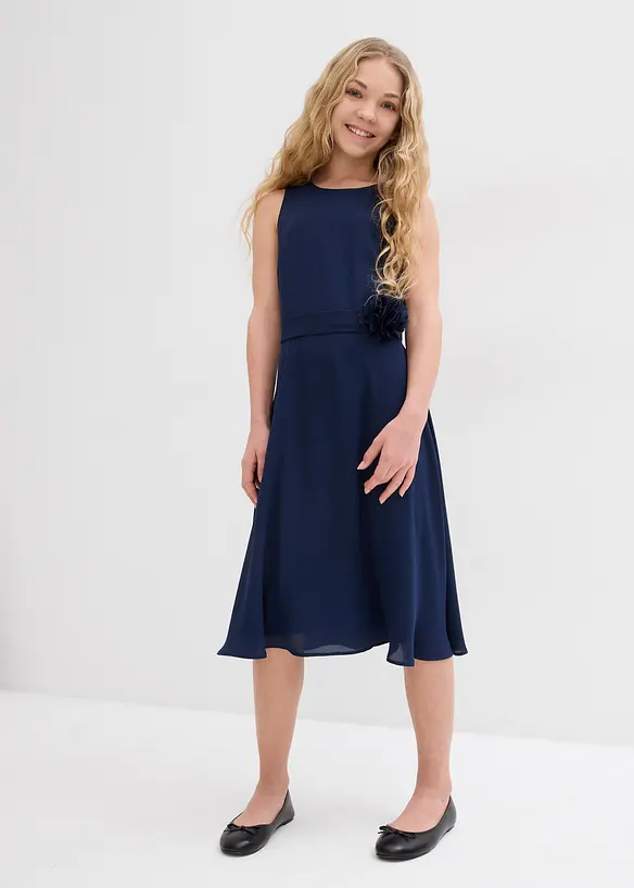 Kleid mit Blumen-Applikation in grün von vorne (Totalaufnahme) - bonprix