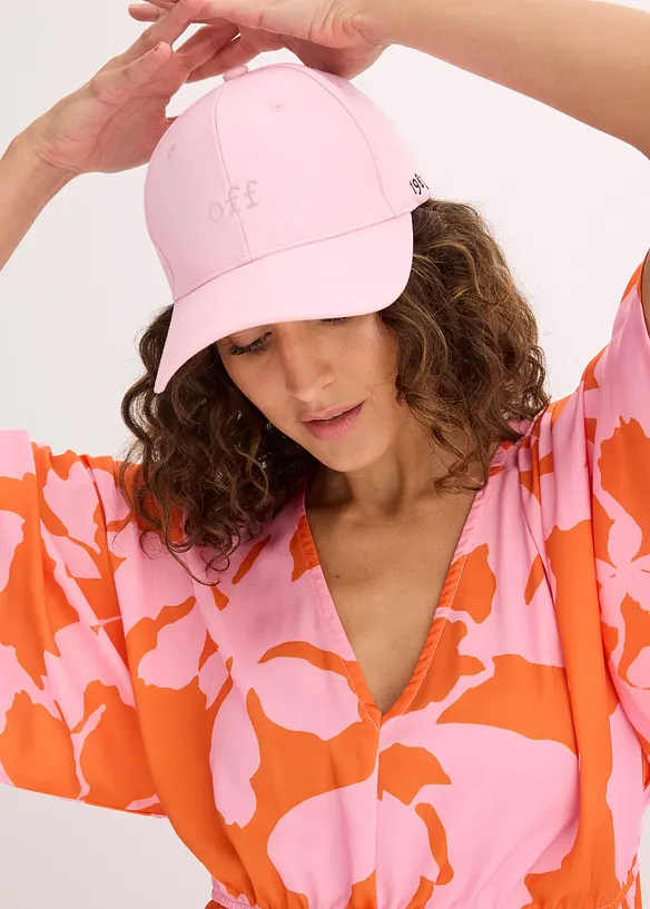 Cap mit Stickerei in rosa von vorne (im Anschnitt) - bonprix