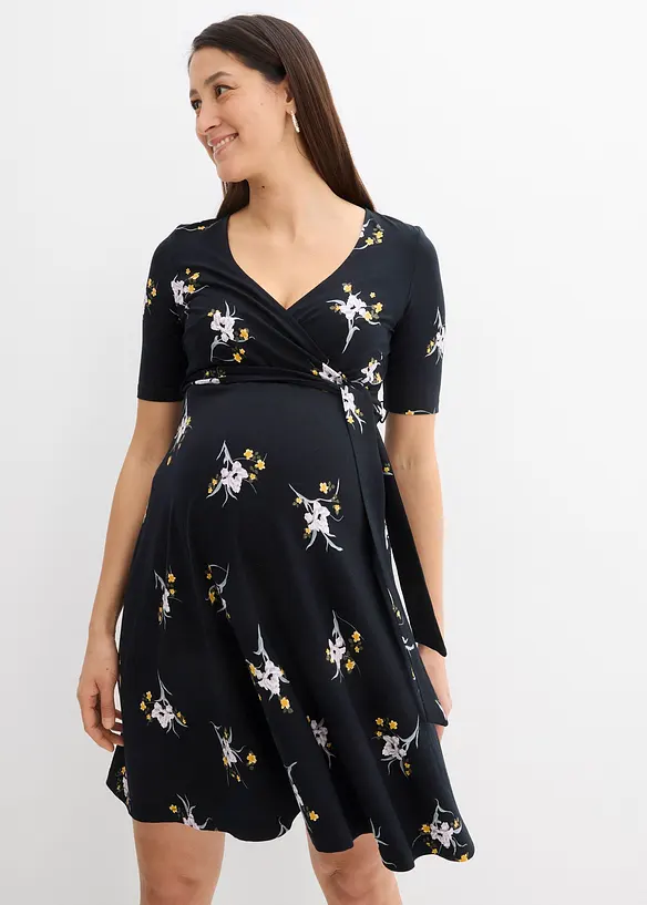 Umstands- und Stillkleid aus weicher Viskose in schwarz von vorne (Totalaufnahme) - bonprix