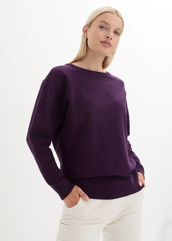 Pullover mit Fledermausärmeln in lila von vorne (im Anschnitt) - bonprix