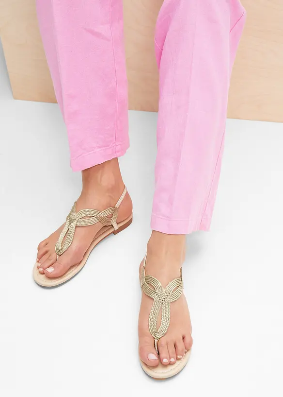Zehenstegsandalen in Metallic-Optik in gold - bonprix