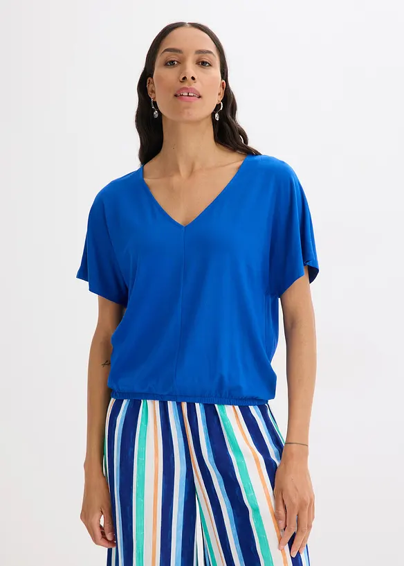 Oversize-Shirt aus softem Viskose-Mix in blau von vorne (im Anschnitt) - bonprix