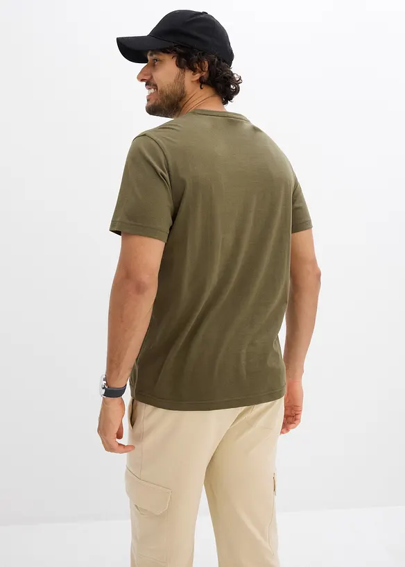 T-Shirt mit V-Ausschnitt (3er Pack) in beige von hinten (im Anschnitt) - bonprix