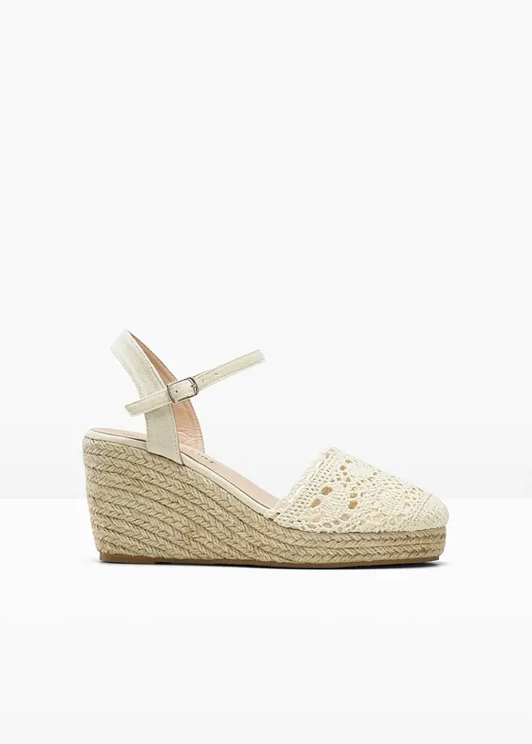 Keilpumps in Häkel-Optik in beige von vorne - bonprix Keilpumps in Häkel-Optik in beige von vorne - bonprix
