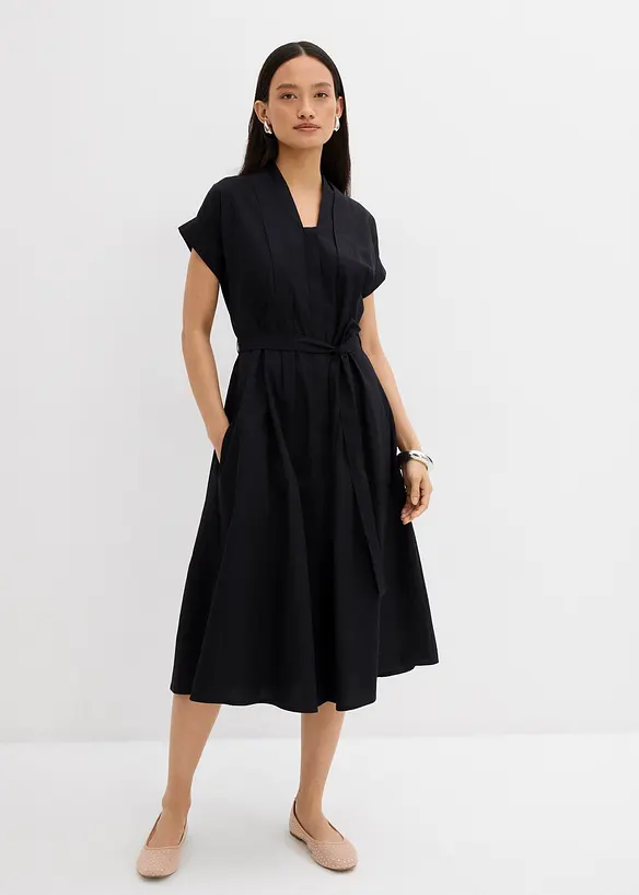 Ausgestelltes Kaftan-Kleid in schwarz von vorne (Totalaufnahme) - bonprix