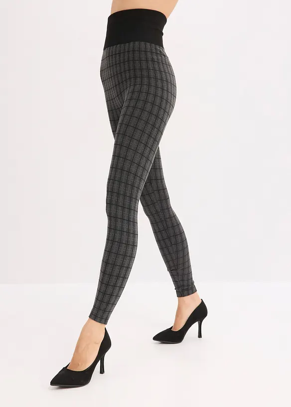 Seamless Thermo-Strumpfleggings in schwarz von vorne - bonprix