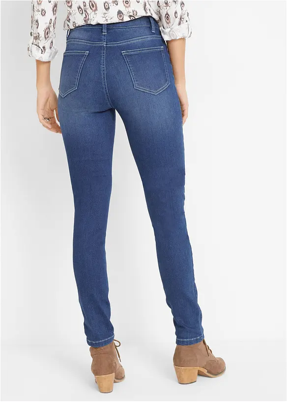 Slim Jeans Mid Waist, Stretch in blau von hinten - bonprix