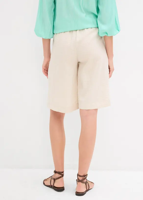 Bermuda aus fließendem Viskose-Mix in beige von hinten - bonprix Bermuda aus fließendem Viskose-Mix in beige von hinten - bonprix