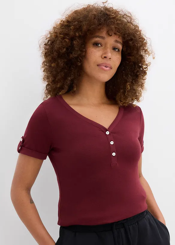 Henleyshirt aus reiner Bio-Baumwolle in rot von vorne (im Anschnitt) - bonprix
