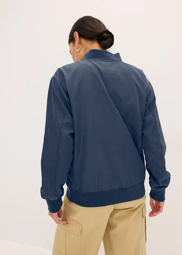 Blouson in blau von hinten (im Anschnitt) - bonprix