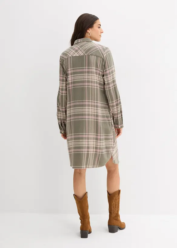 Hemdblusenkleid aus reiner Baumwolle in grün von hinten (Totalaufnahme) - bonprix