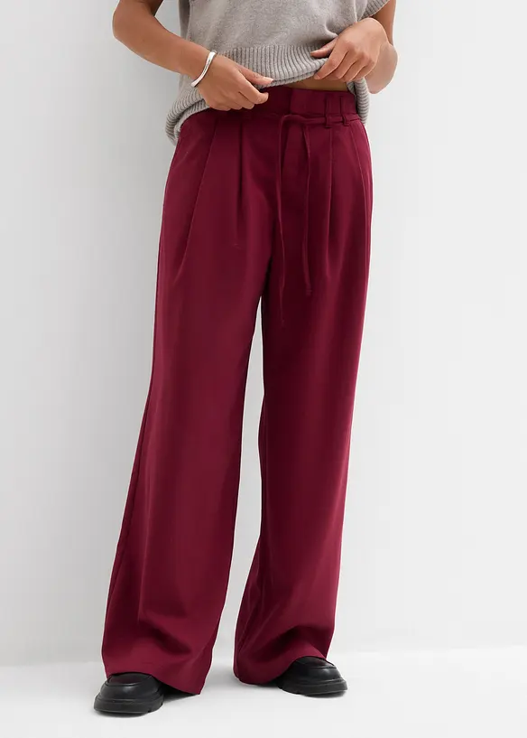 Bundfaltenhose mit Bindeband aus Viskose-Mix in rot von vorne - bonprix