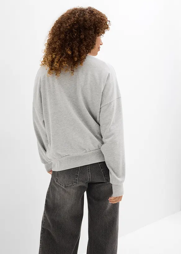 Oversize-Sweatshirt in grau von hinten (im Anschnitt) - bonprix Oversize-Sweatshirt in grau von hinten (im Anschnitt) - bonprix