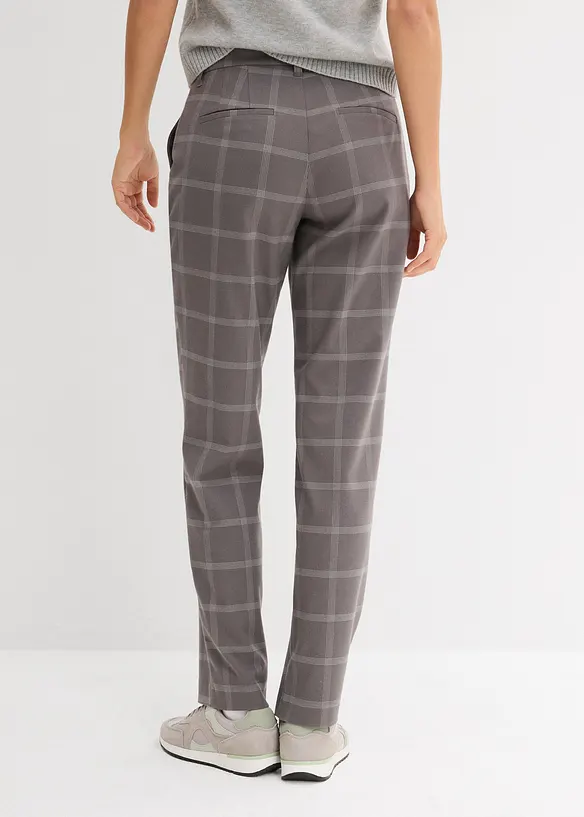 Karierte Chinohose in grau von hinten - bonprix