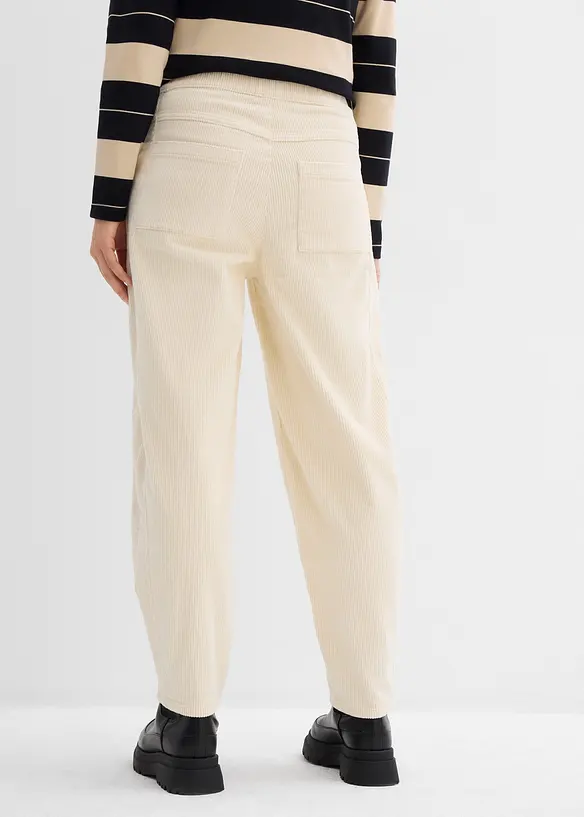 Barrel-Cordhose aus Baumwoll-Mix in beige von hinten - bonprix Barrel-Cordhose aus Baumwoll-Mix in beige von hinten - bonprix