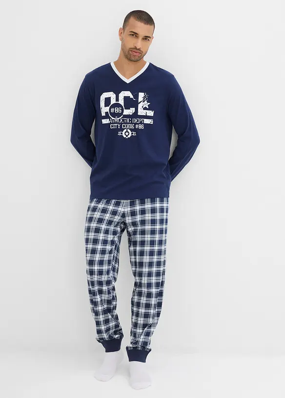 Pyjama mit Baumwolle und langen Ärmeln in blau von vorne (Totalaufnahme) - bonprix