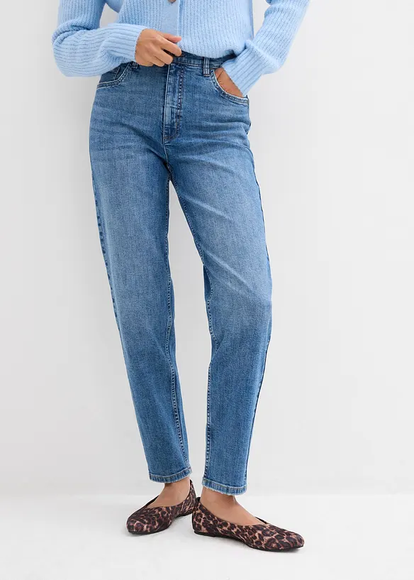 Mom-Jeans High Waist, cropped in blau von vorne - bonprix Mom-Jeans High Waist, cropped in blau von vorne - bonprix