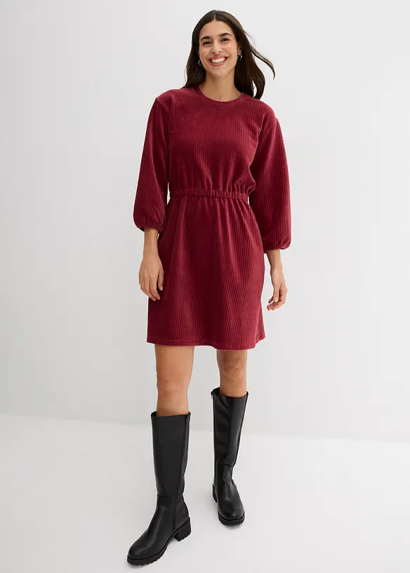 Kleid aus Jersey-Cord in rot von vorne (Totalaufnahme) - bonprix
