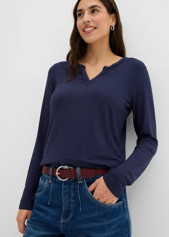 Langarmshirt aus softem Viskose Mix in blau von vorne (im Anschnitt) - bonprix