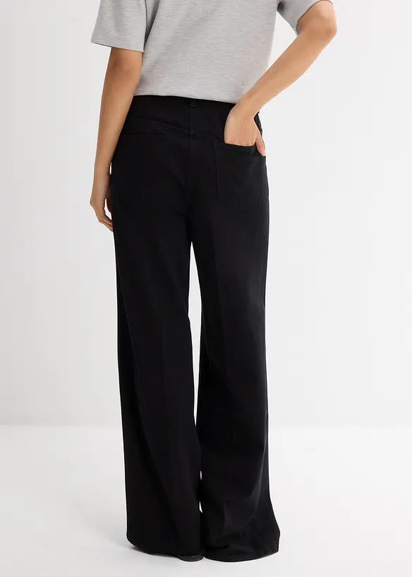 Twillhose mit Bügelfalte aus reiner Baumwolle in schwarz von hinten - bonprix