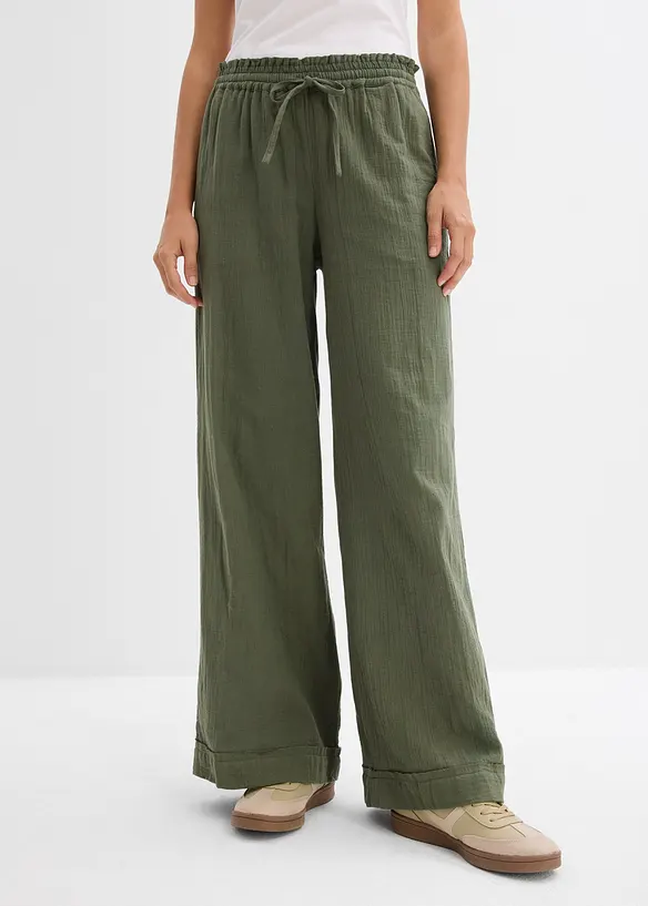 Schlupfhose aus luftigem Musselin in grün von vorne - bonprix