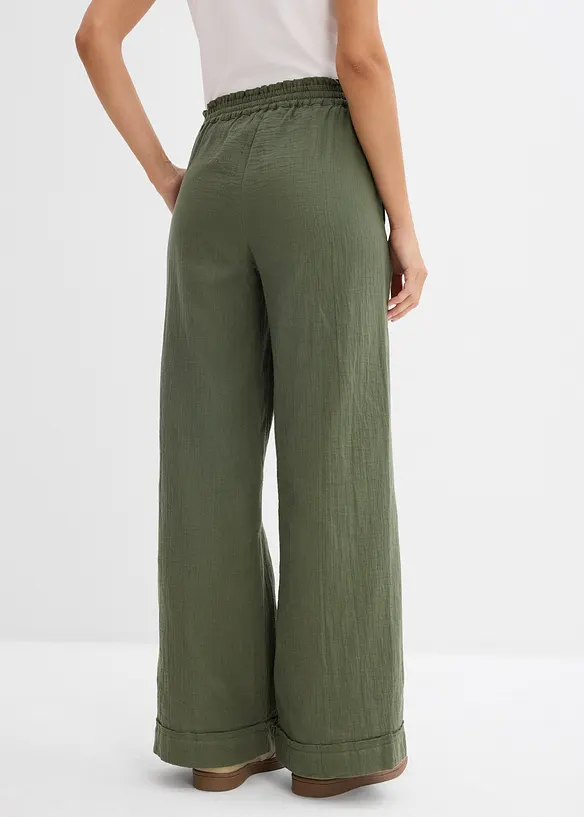 Schlupfhose aus luftigem Musselin in grün von hinten - bonprix
