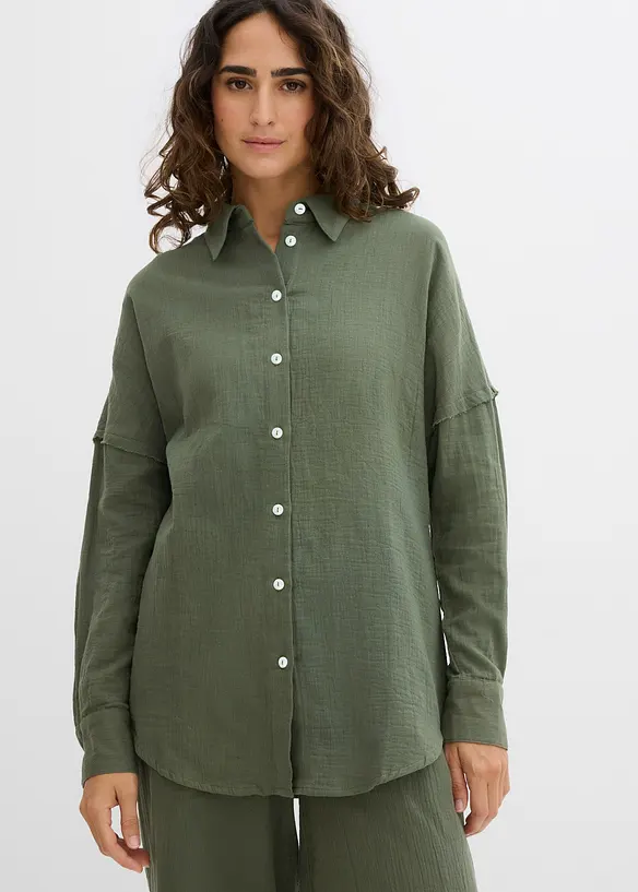 Oversize-Hemd aus luftigem Musselin in grün von vorne (im Anschnitt) - bonprix