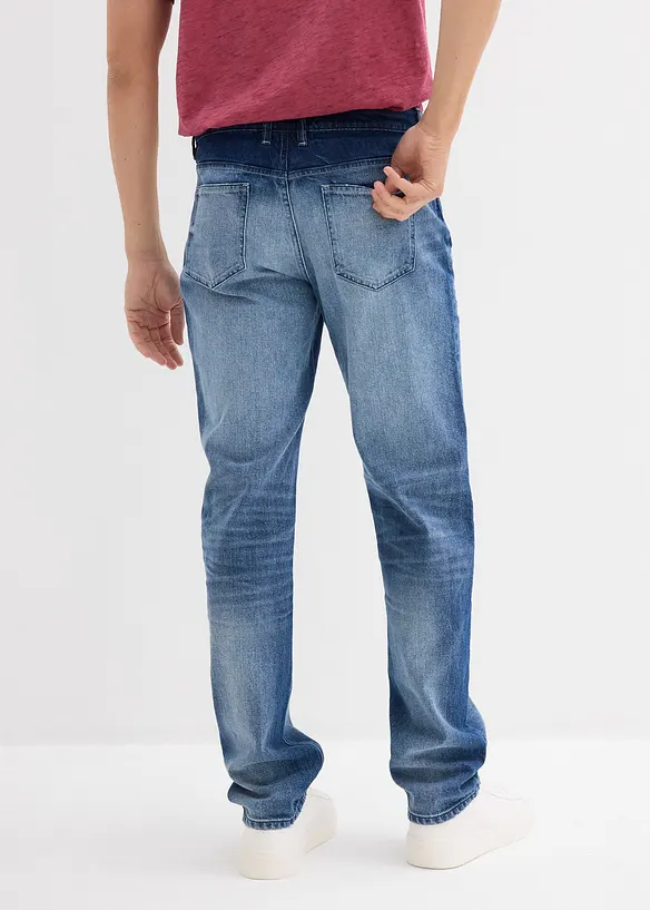 Regular-Fit-Jeans, Straight in blau von hinten - bonprix