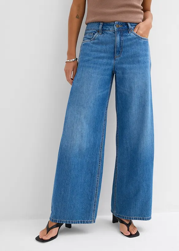 Wide-Leg-Jeans Mid Waist in blau von vorne - bonprix