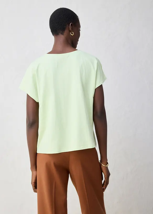 Shirt mit Seidenanteil und Webeinsatz in grün von hinten (im Anschnitt) - bonprix