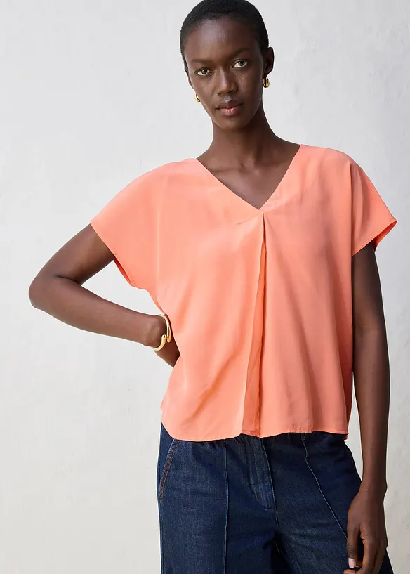 Shirt mit Seidenanteil und Webeinsatz in orange von vorne (im Anschnitt) - bonprix
