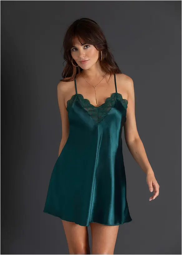 Satin Negligé in grün von vorne (Totalaufnahme) - bonprix