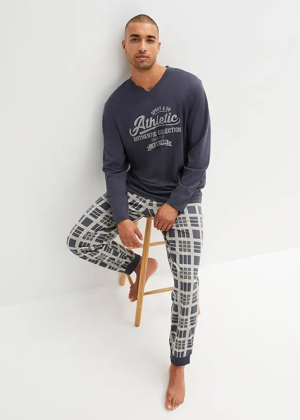 Pyjama aus reiner Bio-Baumwolle mit langen Ärmeln in grau von vorne (Totalaufnahme) - bonprix