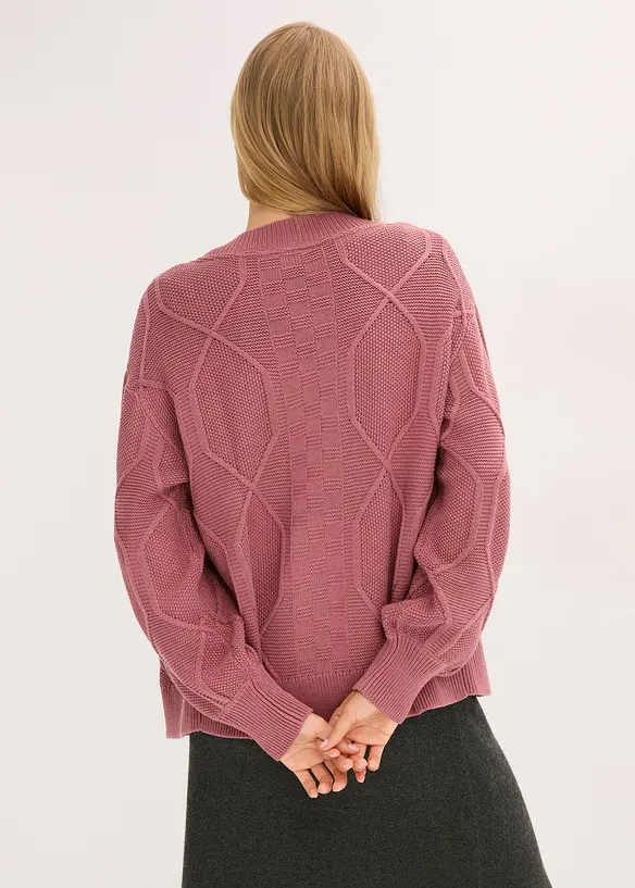 Strickjacke mit Zopfmuster in lila von hinten (im Anschnitt) - bonprix