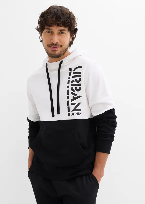 Hoodie aus reiner Bio-Baumwolle in schwarz von vorne (im Anschnitt) - bonprix