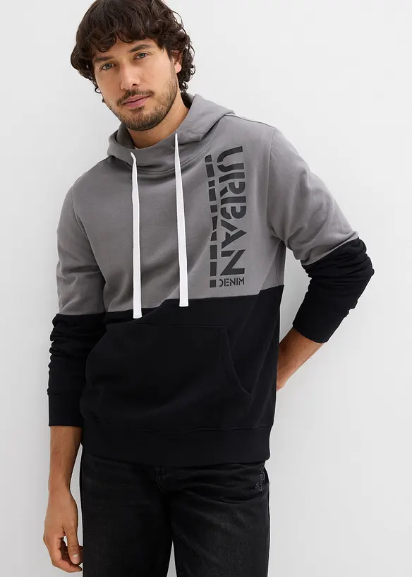 Hoodie aus reiner Bio-Baumwolle in schwarz von vorne (im Anschnitt) - bonprix
